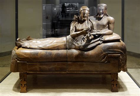 Sarcophagus of the Spouses!: A Breathtaking Journey into 7th Century Etruscan Mourning and Love